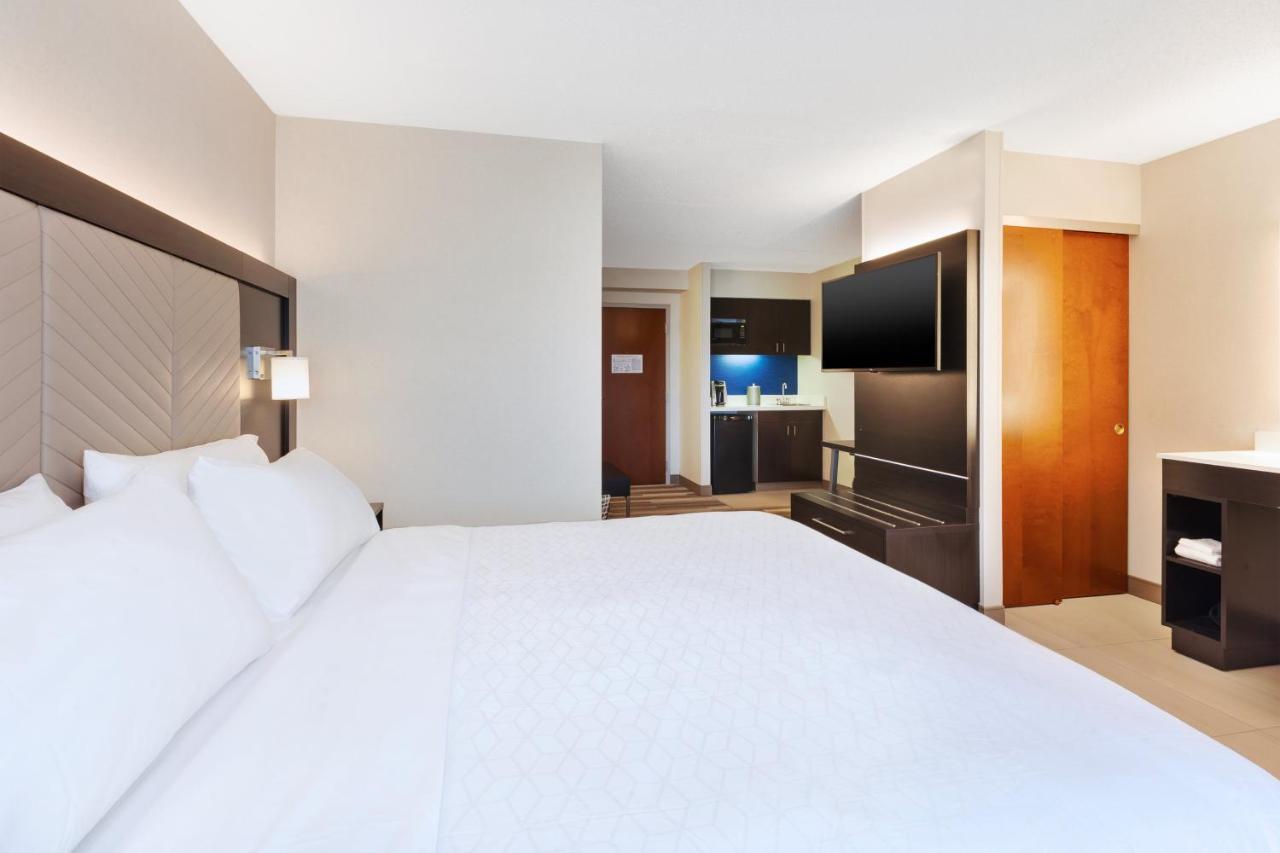Holiday Inn Express Blacksburg By Ihg Номер фото