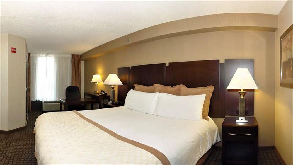 Holiday Inn Express Blacksburg By Ihg Экстерьер фото