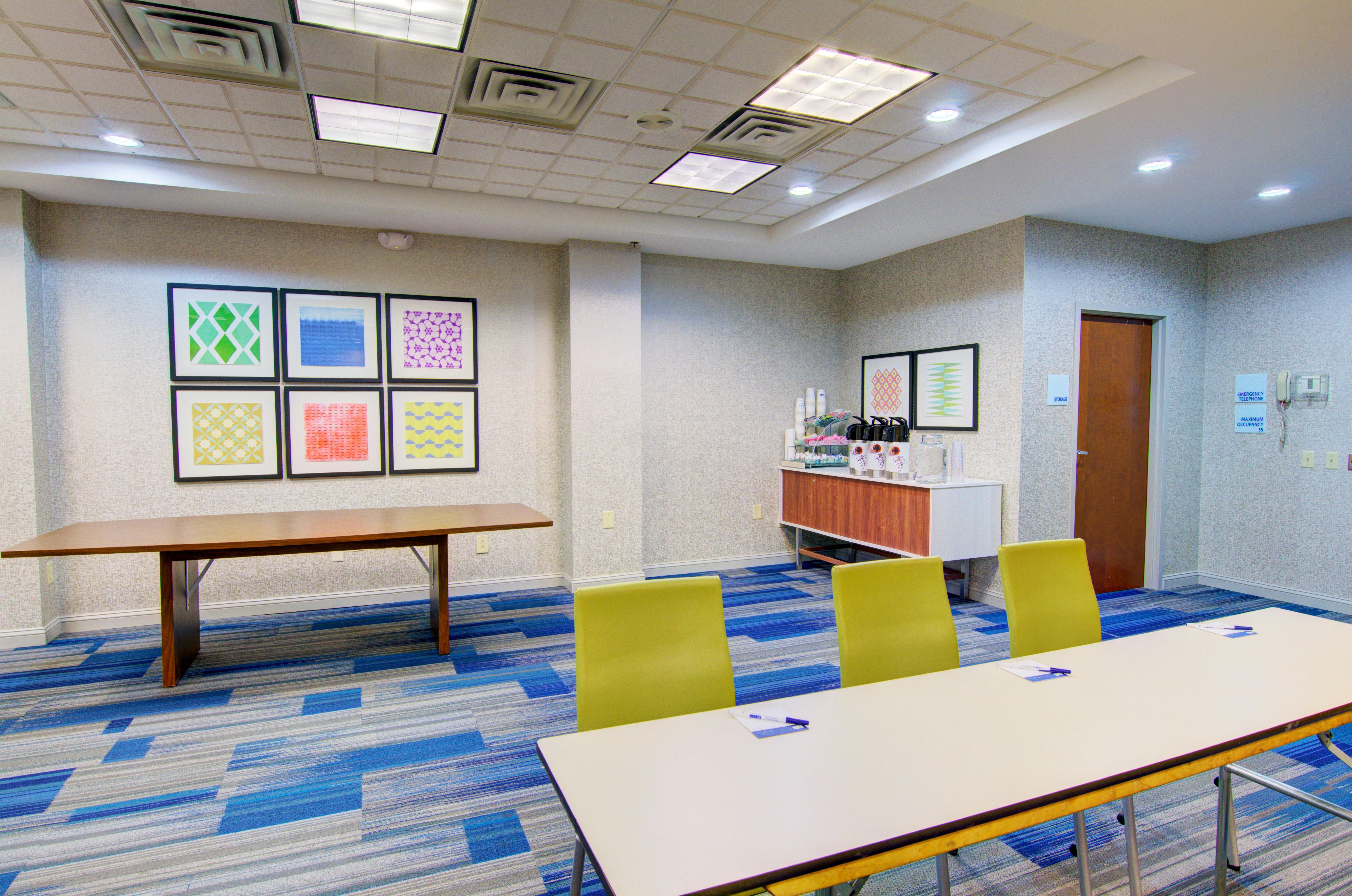Holiday Inn Express Blacksburg By Ihg Экстерьер фото
