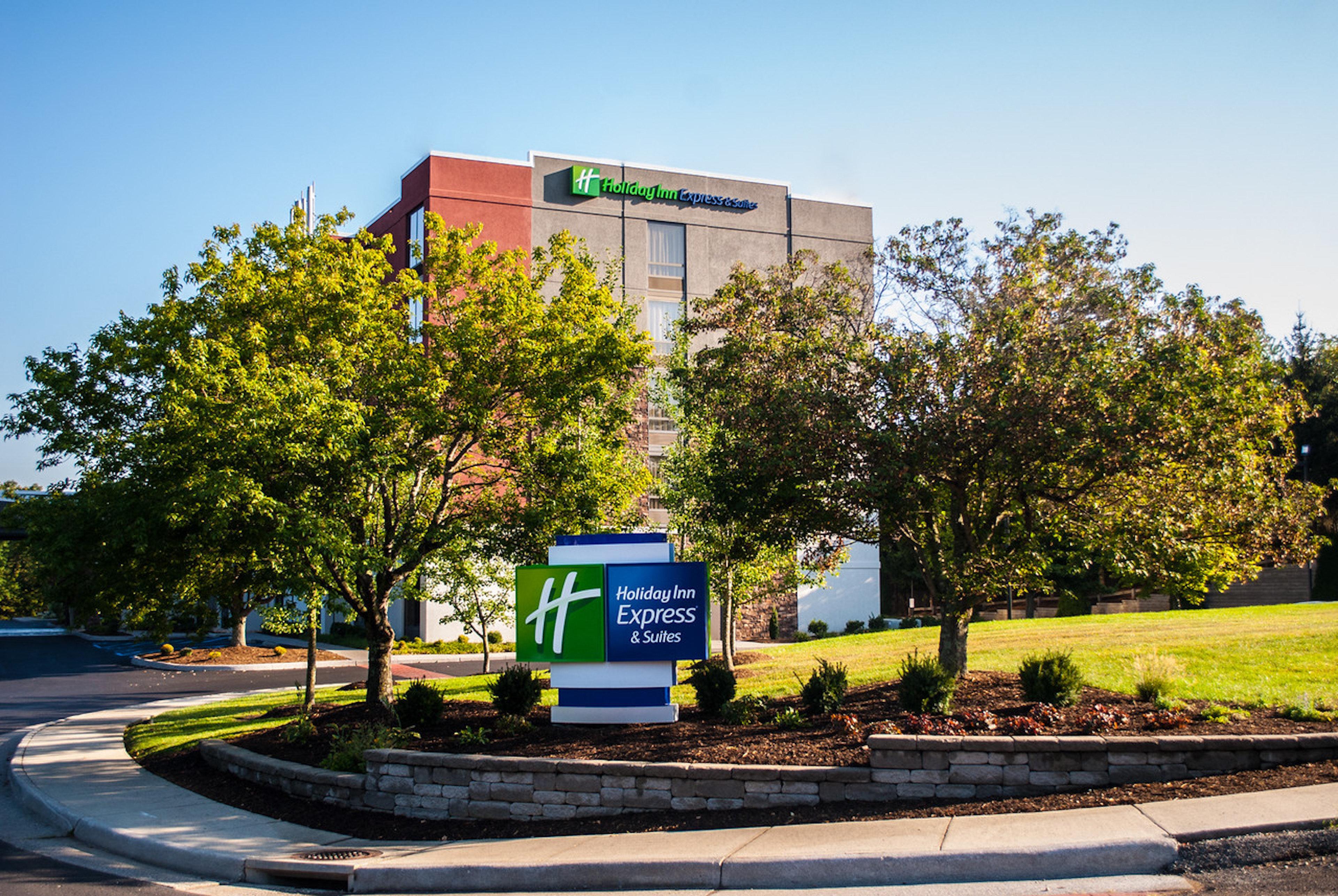 Holiday Inn Express Blacksburg By Ihg Экстерьер фото