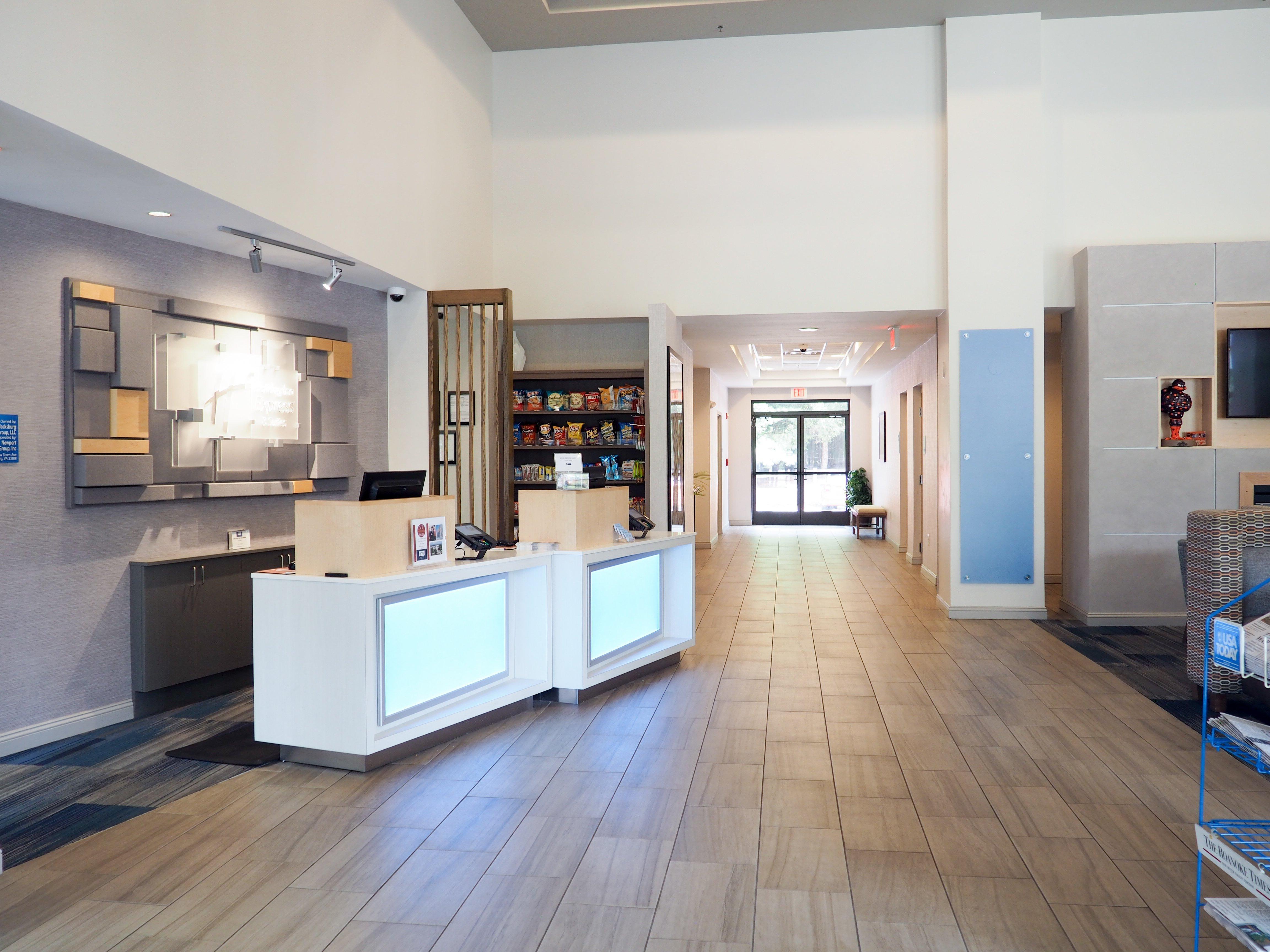 Holiday Inn Express Blacksburg By Ihg Экстерьер фото
