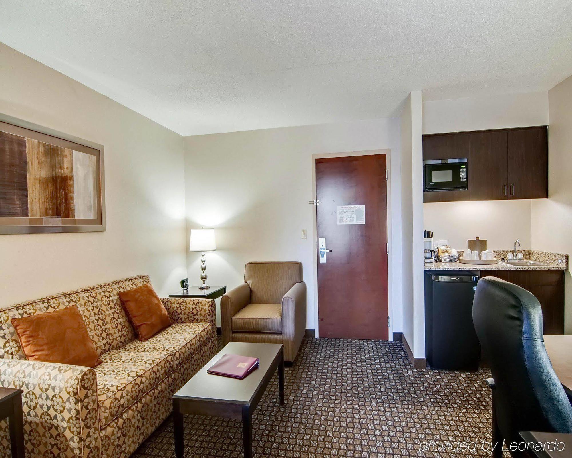 Holiday Inn Express Blacksburg By Ihg Экстерьер фото