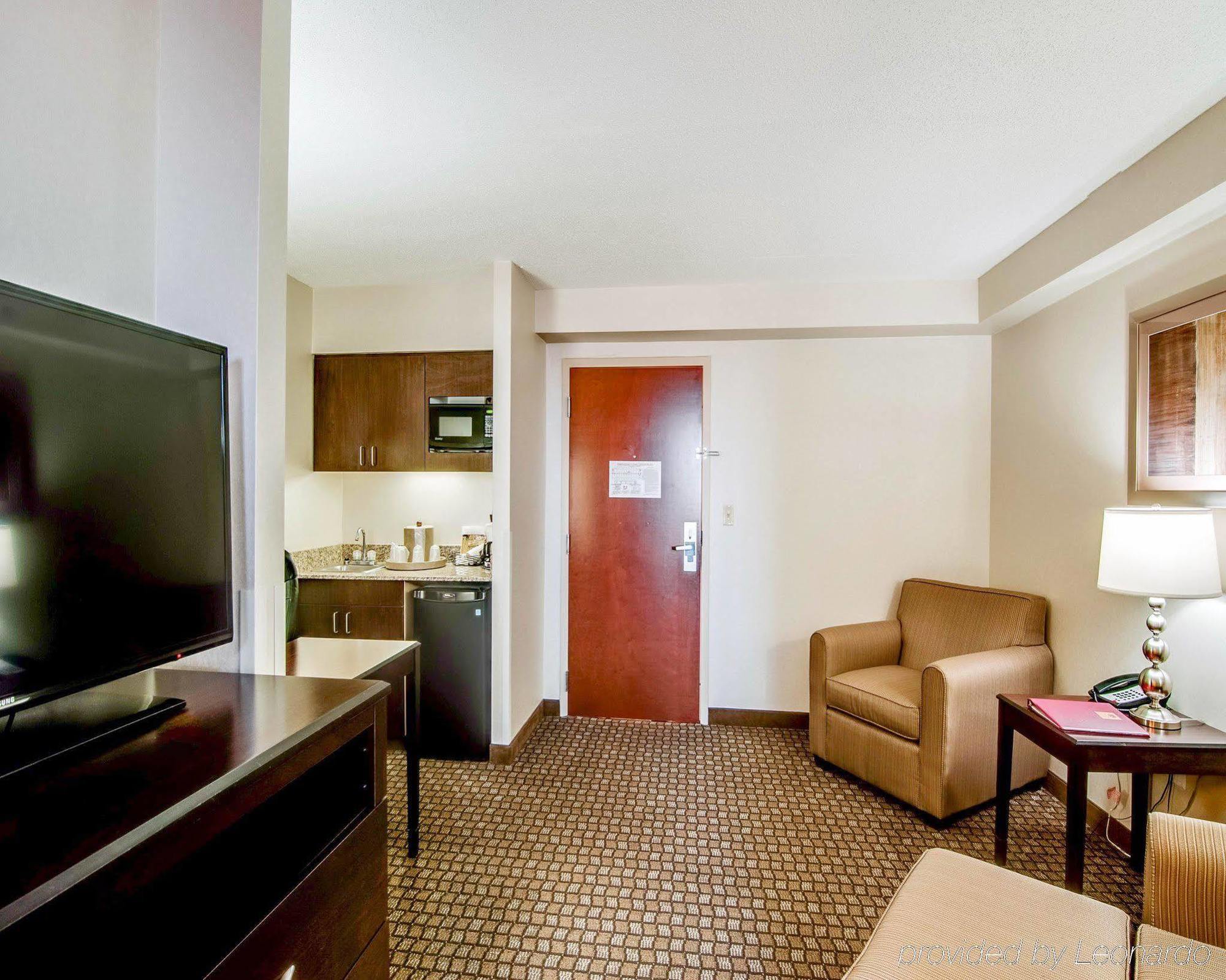 Holiday Inn Express Blacksburg By Ihg Экстерьер фото